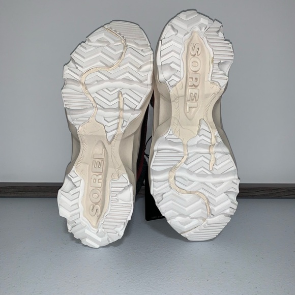 Sorel Kinetic™ Breakthru Conquest Sneaker Boot-Size 7.5 New - Picture 8 of 15